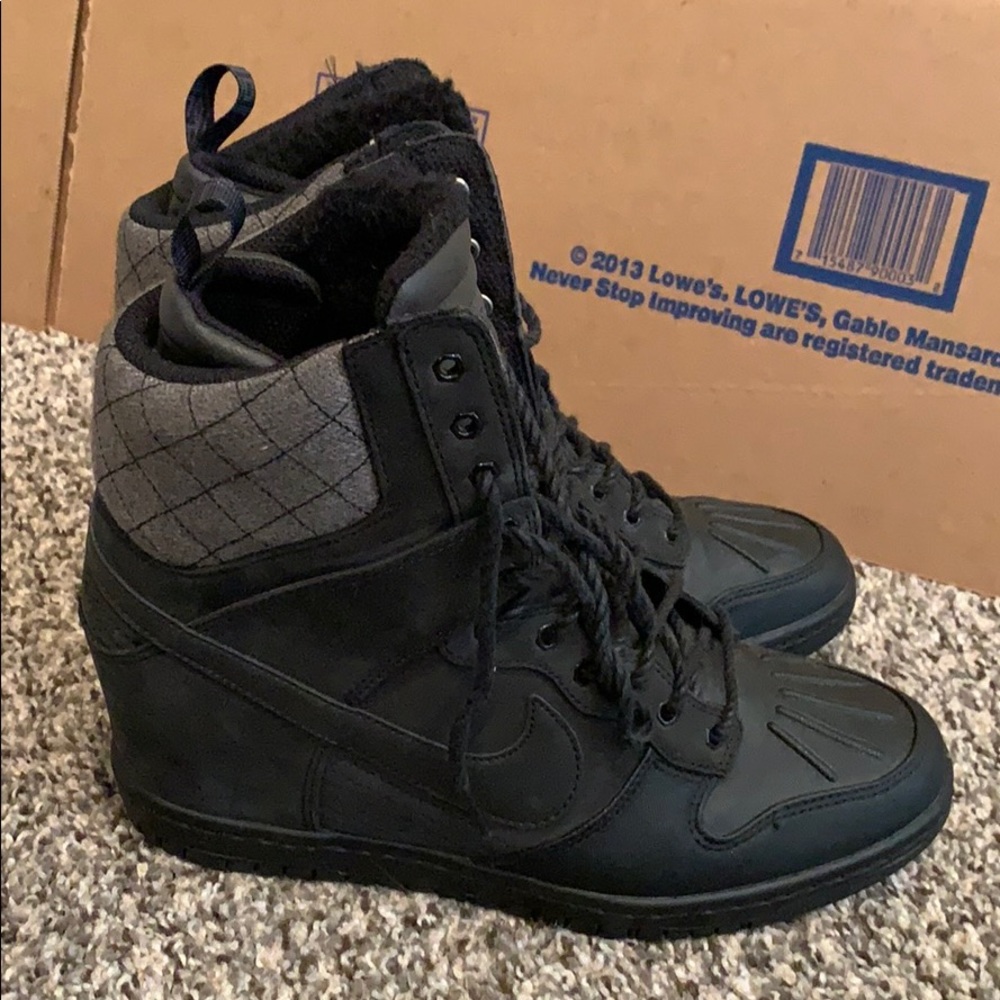 Nike black wedge boots